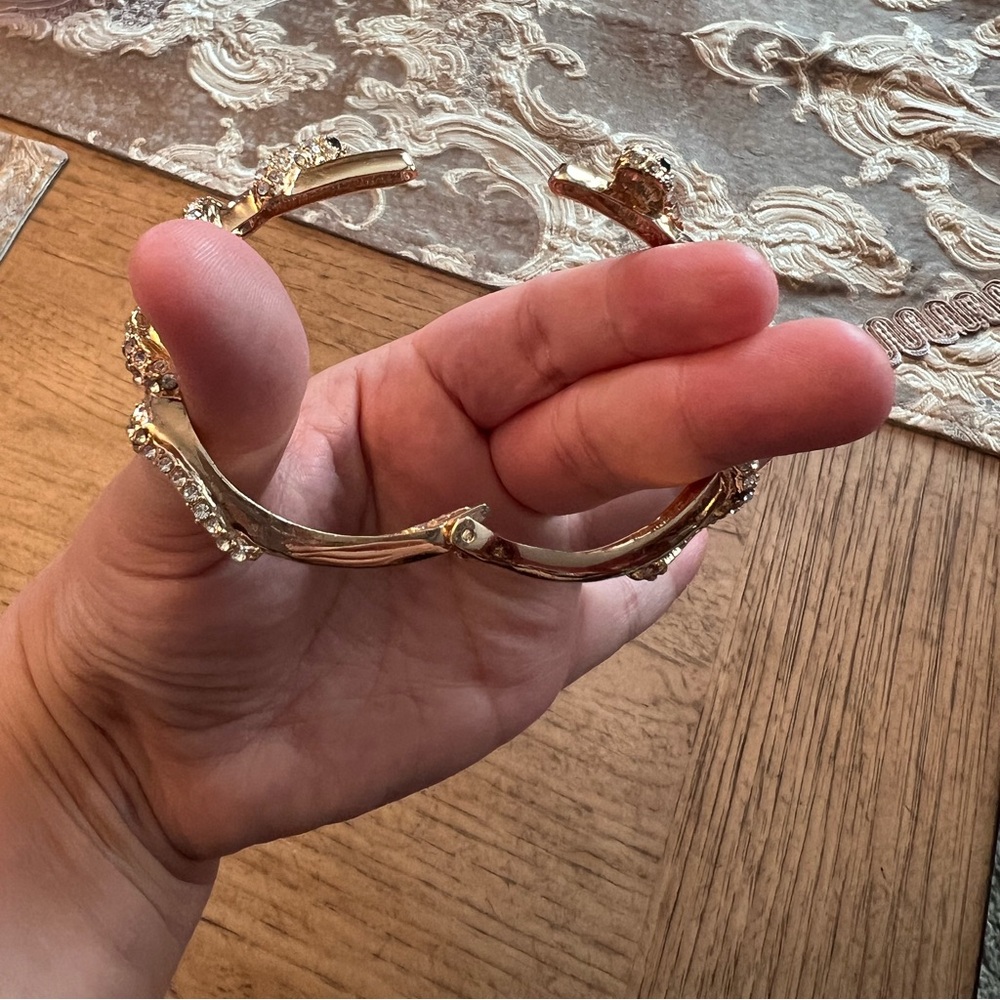 Gold-Plated Rhinestone Snake Set - Picture 8 of 12
